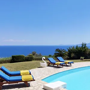 Dionysos, Spartia, Kefalonia Villa